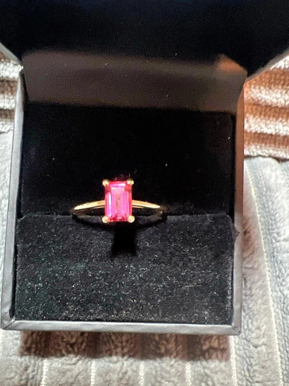 Vintage 18k Gold Pink Tourmaline Ring
